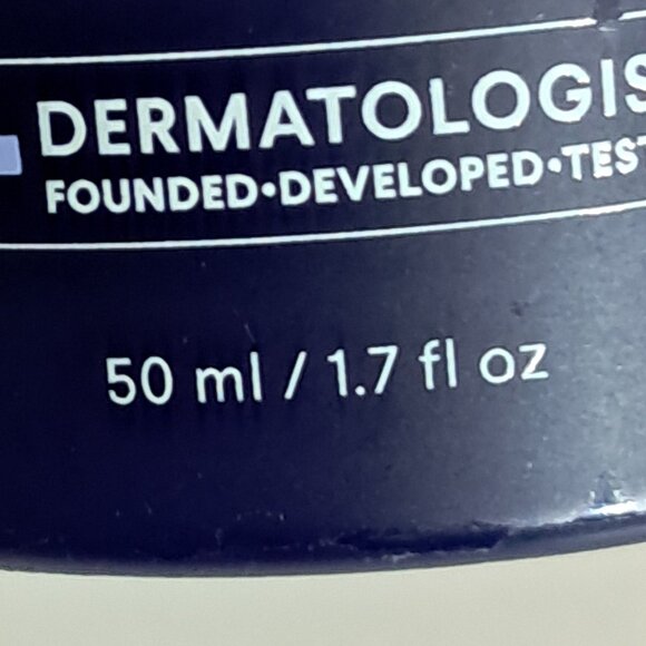 Curology Cream Moisturizer for Dry Skin New 1.7 OZ - Picture 7 of 13